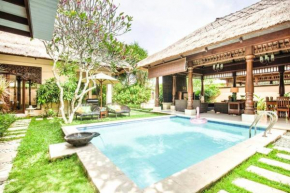 Lovely 3 Bedroom Villa Near the Beach in Jimbaran
